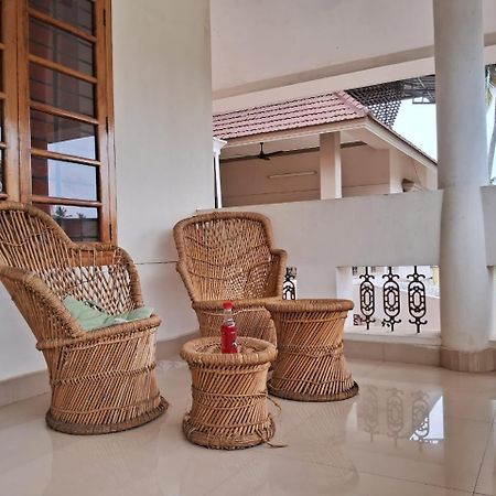 Orange Valley Homestay Thiruvananthapuram Extérieur photo